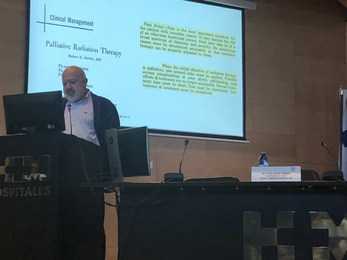 herrero_dr's tweet photo. “Papel de la radioterapia en el dolor visceral oncologico”. Como siempre magnífico Dr. Ángel Montero @Monthy_A #HMDolorOnco2020 @HMHOSPITALES #cancerpain #cancerpainmanagement #radiotherapy https://t.co/JP3XGBQ60r