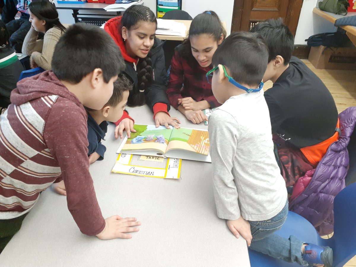 P277Q_'s tweet photo. Thank you, students from Hunters Point Middle School for coming to visiting our elementary school students! We had fun reading stories, getting help with our worksheets,  and getting to know each other! https://t.co/7Itb9e7gI8