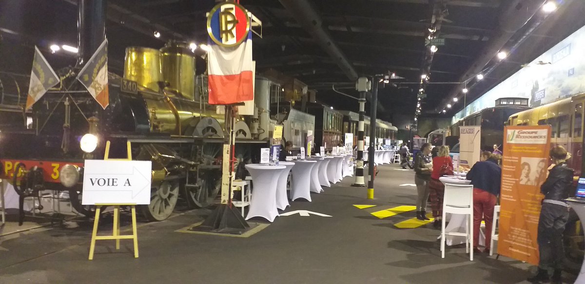 Cirfap's tweet photo. Nuit de l'orientation à la Cité du Train à Mulhouse ce vendredi 7 février : le Lycée Schwendi et le Cirfap vous accueillent dans ce décor inédit jusqu'à 21h pour vous faire découvrir les métiers de la plasturgie, embarquez avec nous ! https://t.co/CyDIHHL1JI