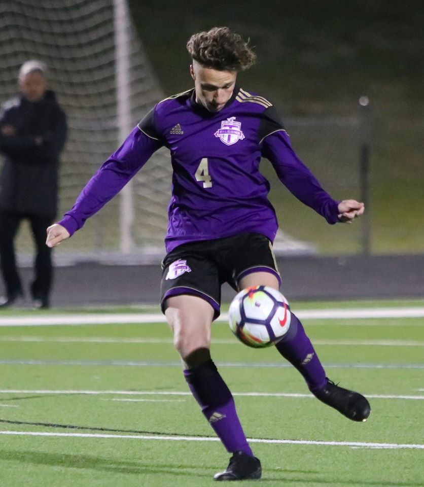 TCHSSoccerBoys's tweet photo. Tonight we host Fossil Ridge; games at 4:30, 6, 7:30.  Nice weather tonight - come on out!

Today's senior we look at is Blake Smith. Blake is a 2 year varsity starter, helping to anchor the defense. He has also been a varsity member of choir for all four years of high school. https://t.co/2hWfUY6NNN