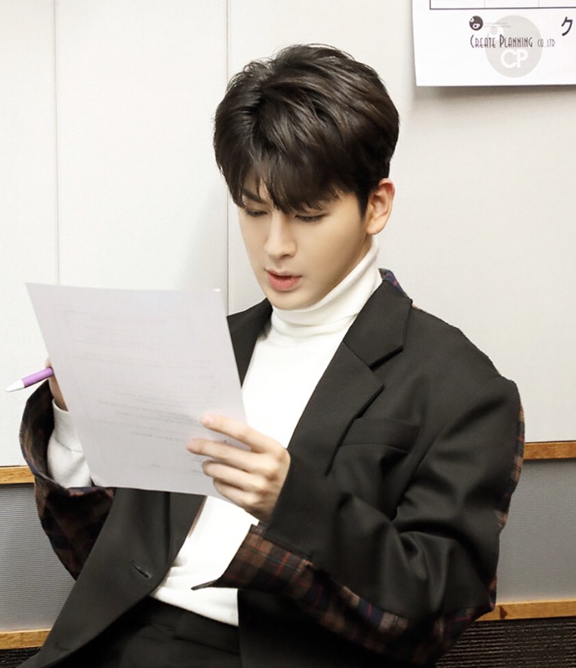 Vxxa_159's tweet photo. Feliz cumpleaños al hombre mas guapo y amante de Nivea 😭💞 al hombre que hace que sienta celos de un bálsamo labial, a mi apasionado Song Chef muchas felicidades en tu día..!!! 🔥 😭🎂💞💞
#OurSONGshineDay https://t.co/8AauHnGHgQ