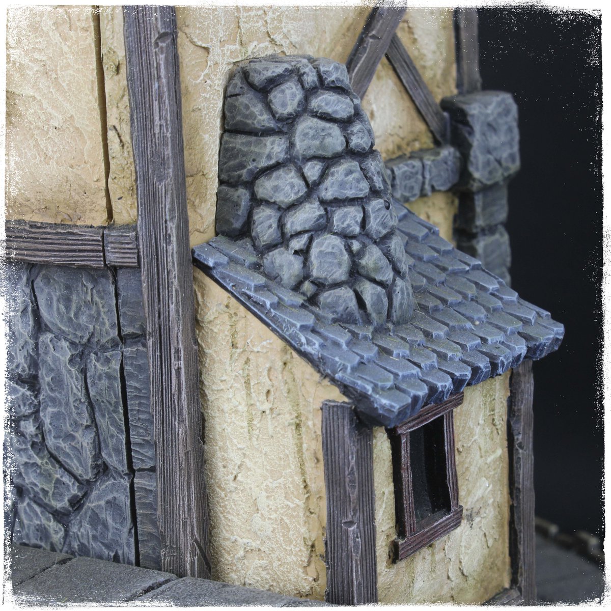 WarWorld_Gaming's tweet photo. “What brought us here? Adventure? Lust for gold? A comfortable bed for the night? Whatever the cause, perhaps this place holds the key to realizing our desires…”
Our full Fantasy Village range is available on the War World Gaming website.
https://t.co/LhjiHEHW4h https://t.co/BCcRpaNP9H