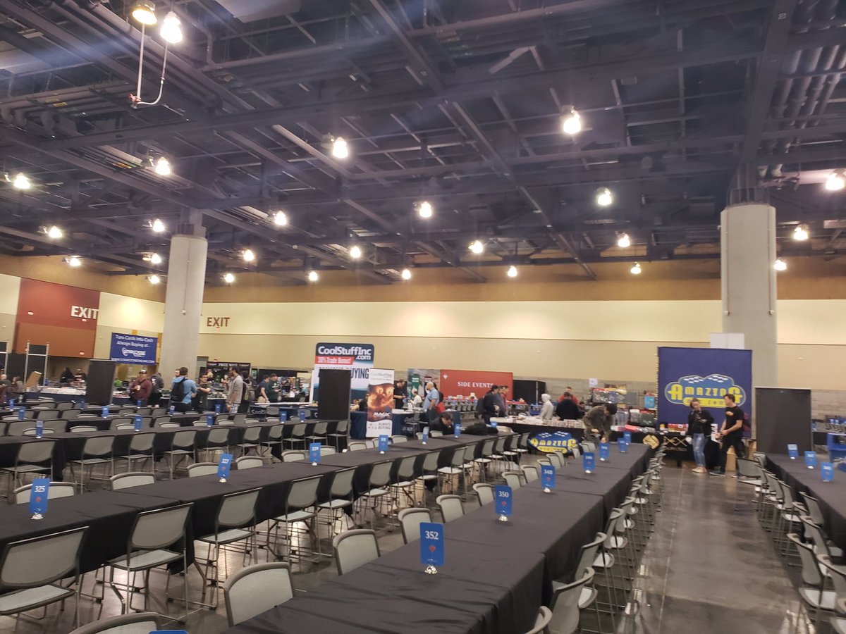 Oritart's tweet photo. Sights from #mfphoenix https://t.co/YX70can95S