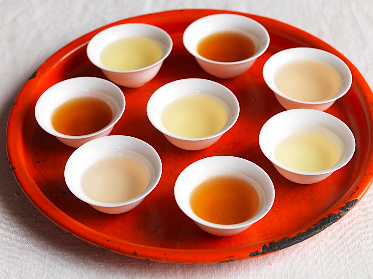 UKTeaAcademy's tweet photo. There is 1 place left for our Level 1: Tea Champion course next week, 11/12th Feb. Who wants it?
No prior experience necessary - now's the time to start your tea journey!
https://t.co/LoFFSB7wYd
#teacourse #teatraining #tealearning #teatasting #teasoftheworld #teacertificate https://t.co/dVm4uukvvf