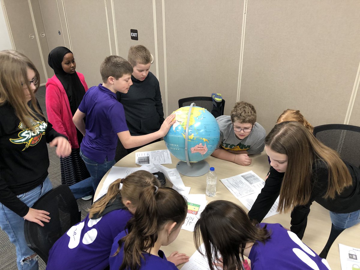euteneuer3's tweet photo. We are attending the #StudentPoweredConference today! So fun to watch students learn with and from each other! @StorminatPV https://t.co/WjahTo0ipd