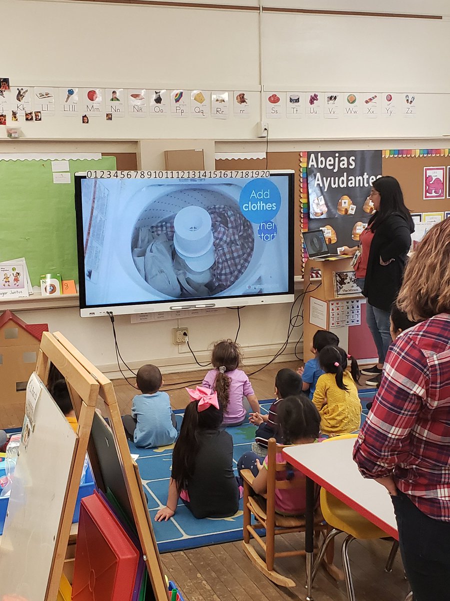 RUSD_3K_4K's tweet photo. @TeachStrategies clothing study is in full effect at @RacineUnified #BEEcenter.   #yearoffirsts Learning through play and hands on experiences is so powerful! https://t.co/o7YeUzn8GI