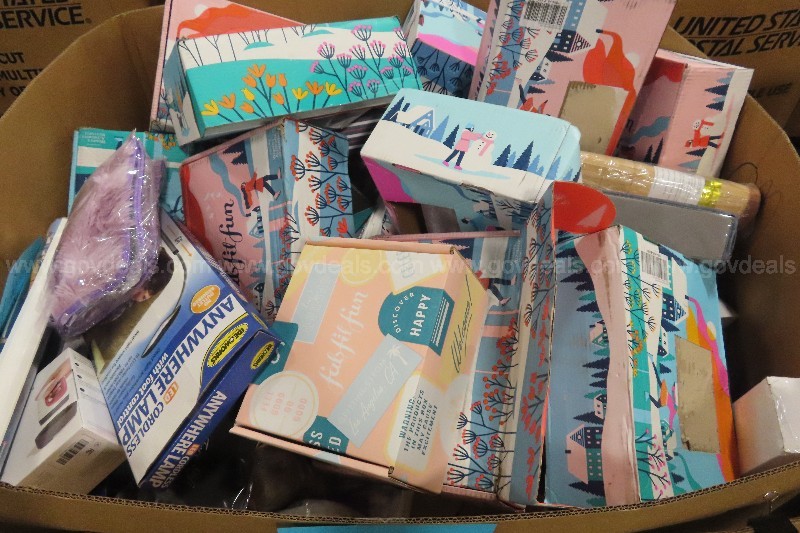 GovDeals's tweet photo. 📅Atlanta Surplus Center has over 400 new auctions on GovDeals right now. Pallets of #books, #electronics, #jewelry, general merchandise and more. Inspections on Tuesdays. Full list of auctions > https://t.co/B6VFvt5ij4 #onlineshopping #dealoftheday #auction #apple #merch https://t.co/0Ag5RjIbc9