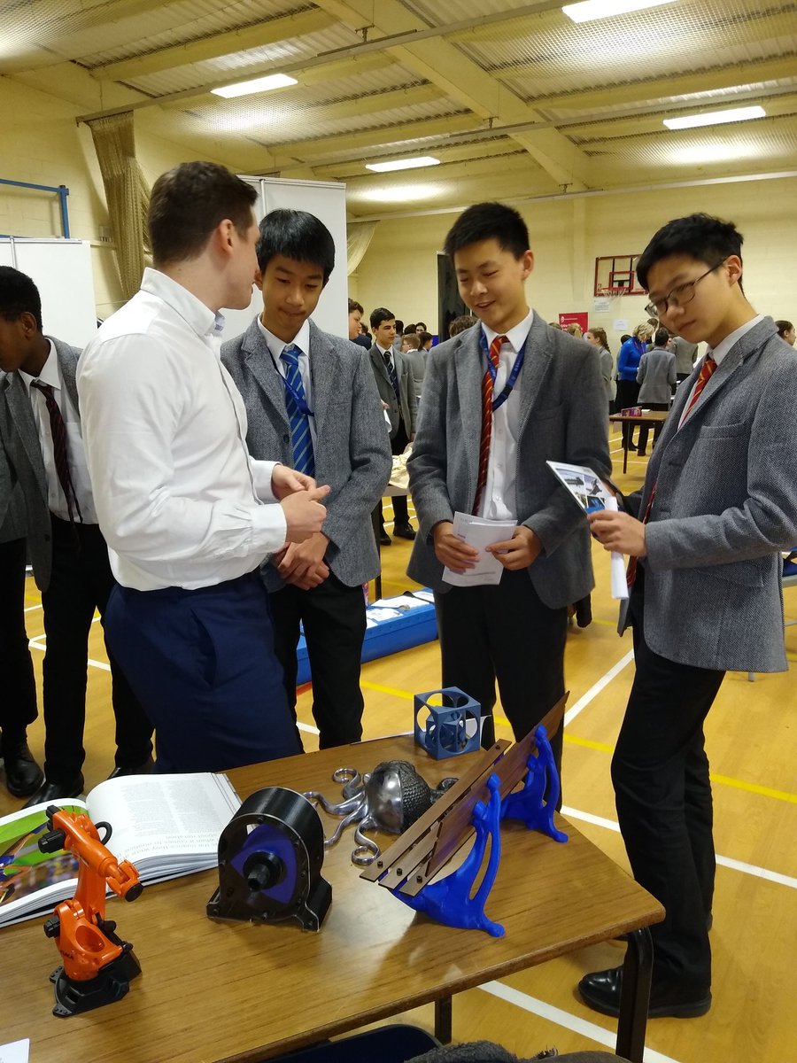 StEdsBoarding's tweet photo. Members of the boarding community actively engaged in the college careers day. Really inspiring to find out so much from those that kindly gave of their time. #iloveboarding https://t.co/CRKuZgMpxK