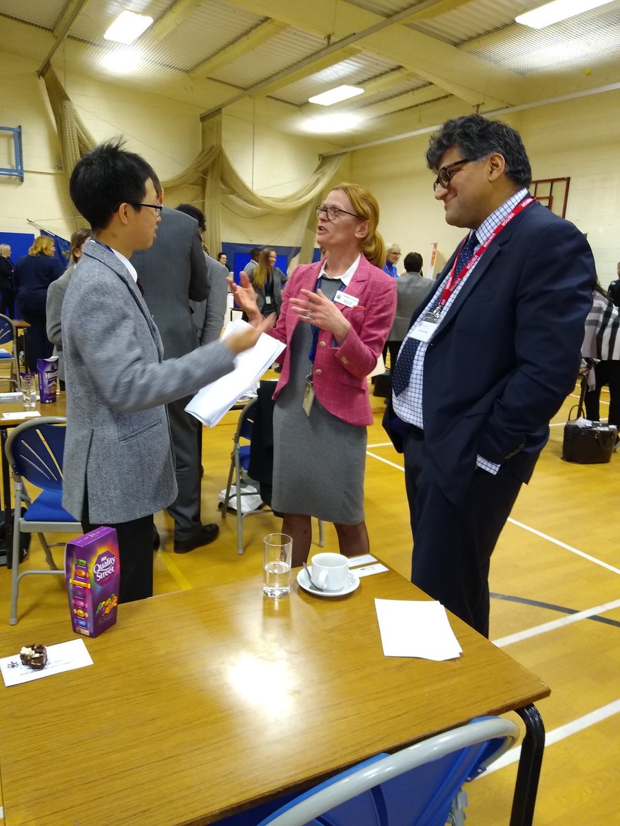 StEdsBoarding's tweet photo. Members of the boarding community actively engaged in the college careers day. Really inspiring to find out so much from those that kindly gave of their time. #iloveboarding https://t.co/CRKuZgMpxK