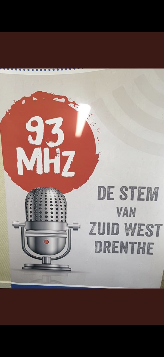 EricGrotens's tweet photo. Ook morgen van 11-12u weer #kijkopmeppel bij @RTVMeppel. Naast heerlijke muziek oa; #neilyoungtribute (in de #kunstencultuursalon), Anjer-nominatie voor #puppetinternational, Drents-dialect-dichteres #riawesterhuis, en aandacht voor #Borsato. Presentatie samen met @janetvanveen. https://t.co/oESQTcdMXx