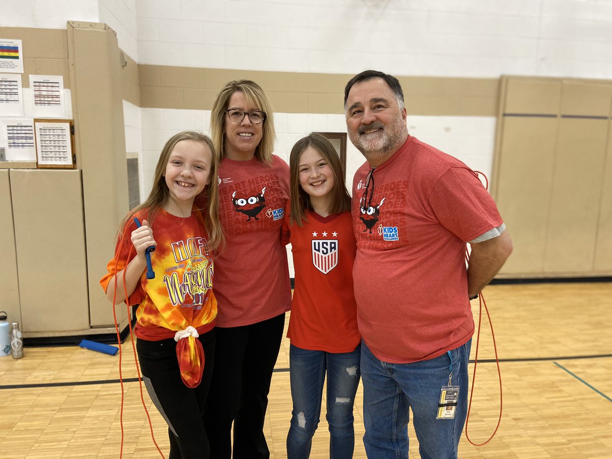 Thank you <a href="/JESPhyEd/">JESPhyEd</a> for coordinating the Jump Rope for Heart today. #JESBestYearEver