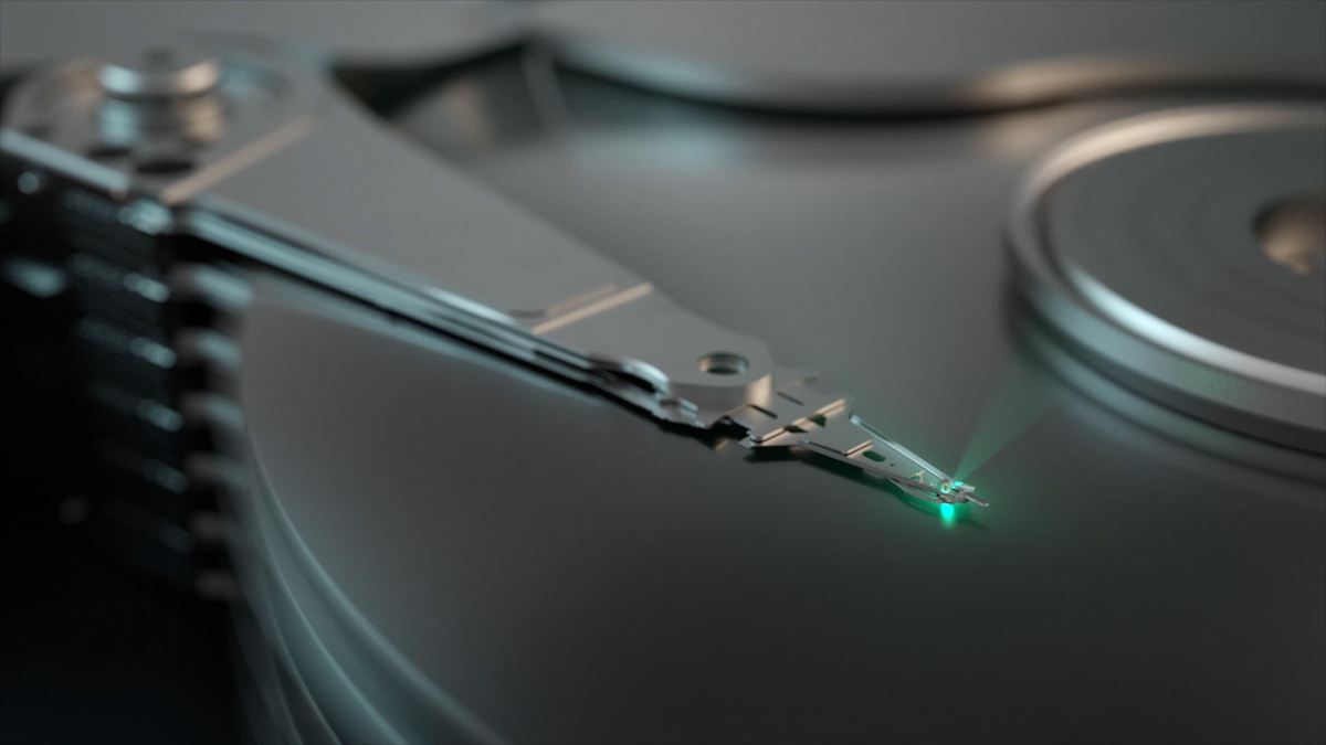 myhostingbubble's tweet photo. Laser-assisted hard drives are coming in 2020

Seagate promises that HAMR 'Heat Assisted Magnetic Recording' hard drives in 18TB and 20TB models will be available in 2020

Showa Denko claims its HAMR will eventually have 80TB 3.5-inch hard drives

https://t.co/c50DJM5pYs

#tech https://t.co/0DCDySgQkO