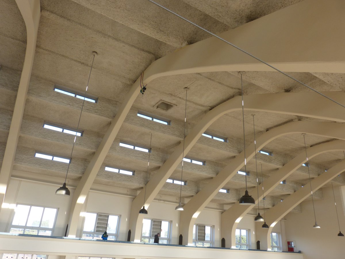 inkluzie's tweet photo. Strak blauwe lucht, 30 enthousiaste fotografen en de meest geweldige locatie die je je maar kunt bedenken, het zendgebouw van Radio Kootwijk. Resultaten binnenkort op de website https://t.co/xUgMobxAvV  @inkluzie @cso_dezonnehoek @apeldoornfoto @RadioKootwijk1 https://t.co/kIkGvlTI3k