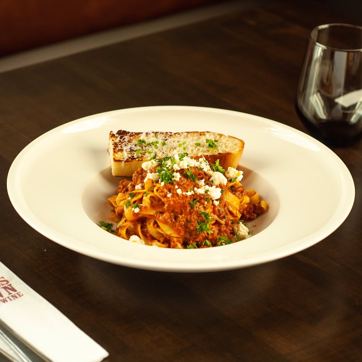 Had a look our menu lately? Some fresh dishes for you to try. N.S. Lamb Bolognese! San marzano tomatoes, tagliatelle pasta, parmesan, cream, parsley, annapolis valley feta, garlic bruschetta. Dinner until 9:30 pm daily! #dinner #bolognese #pasta #dartmouth #dartmouthcrossing