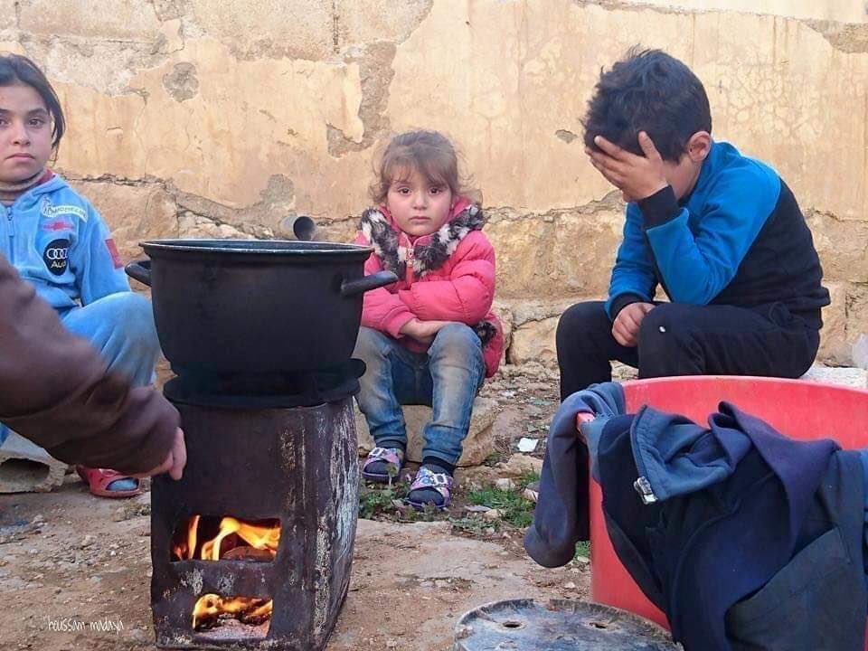 AlabedBana's tweet photo. Dear world, the pain of war is very hard on children. Do not be silent while innocent children are dying. https://t.co/91ILZAamK9