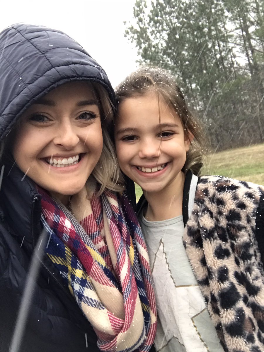 Ms_Miltenis's tweet photo. A quick outing to play in the SNOW! ❄️ #fourthgrade #snowinga #snowtimefun https://t.co/krTn8R60i0