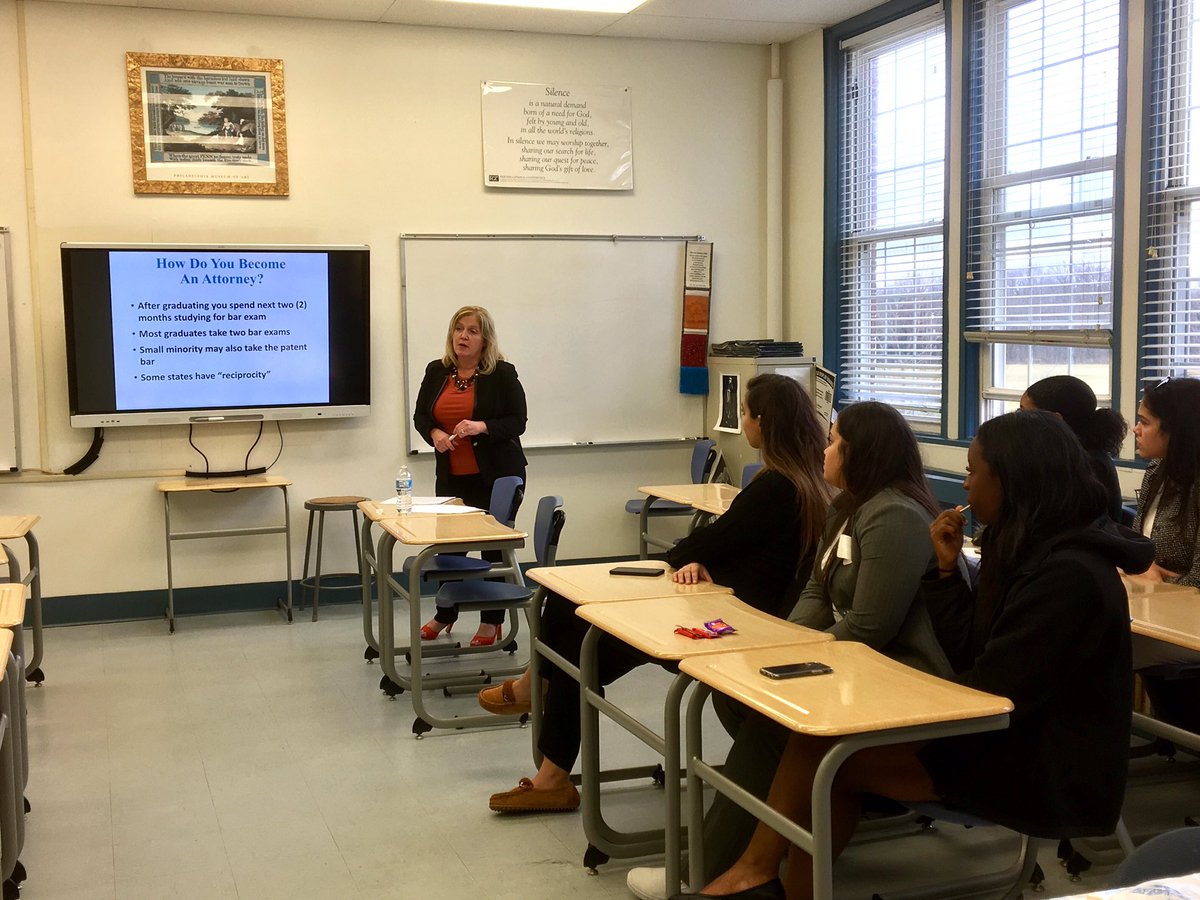 GuzmanMFS's tweet image. These Career Day presenters gave insights into the food science industry, how to become an attorney, and the role school psychologists play. 

They underscored the importance of resilience, of being life-long learners, and of developing your own vision of what success means.