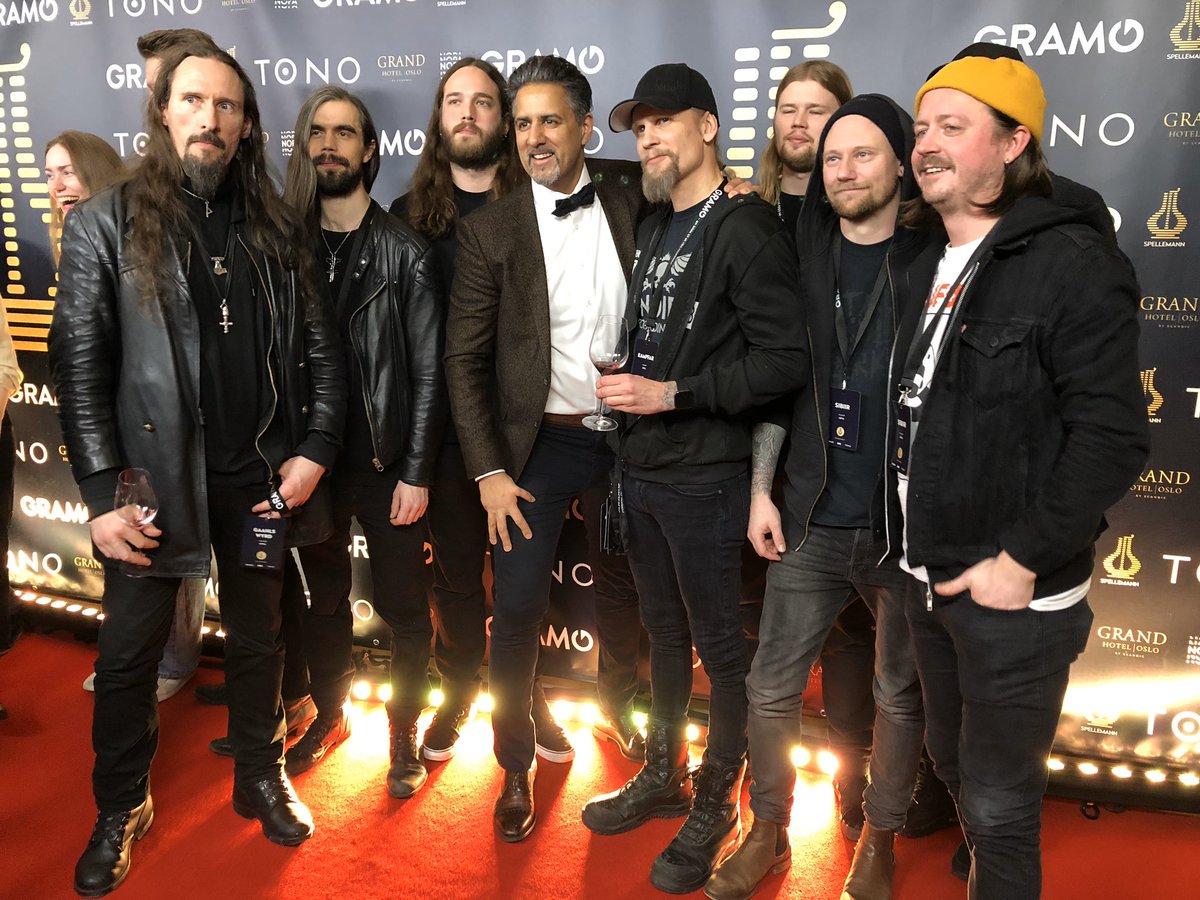abidraja's tweet photo. Var en stor glede for meg å få introdusere årets nominerte til Spellmannpriser - verdige nominerte som alle er vinnere! Og nå - straks på #Senkveld på @tv2norge... https://t.co/xlmvxsZDgX