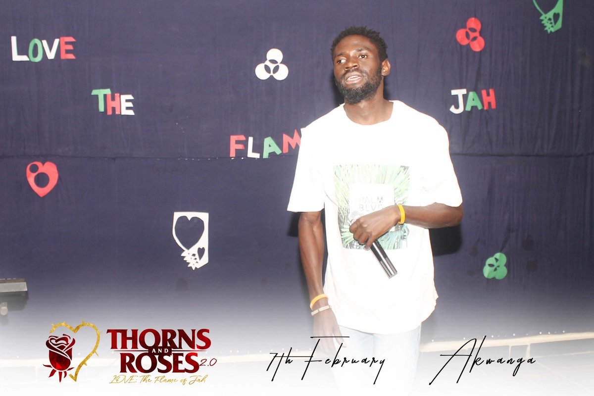 ThornsRosesLove's tweet image. DON'T FORCE SOMEONE TO GO INTO A RELATIONSHIP WITH YOU!

#ThornsAndRoses #SavannahMinistries #7thFeb #RevAromeAdah #Roses #Relationships #Love #YouthConnect