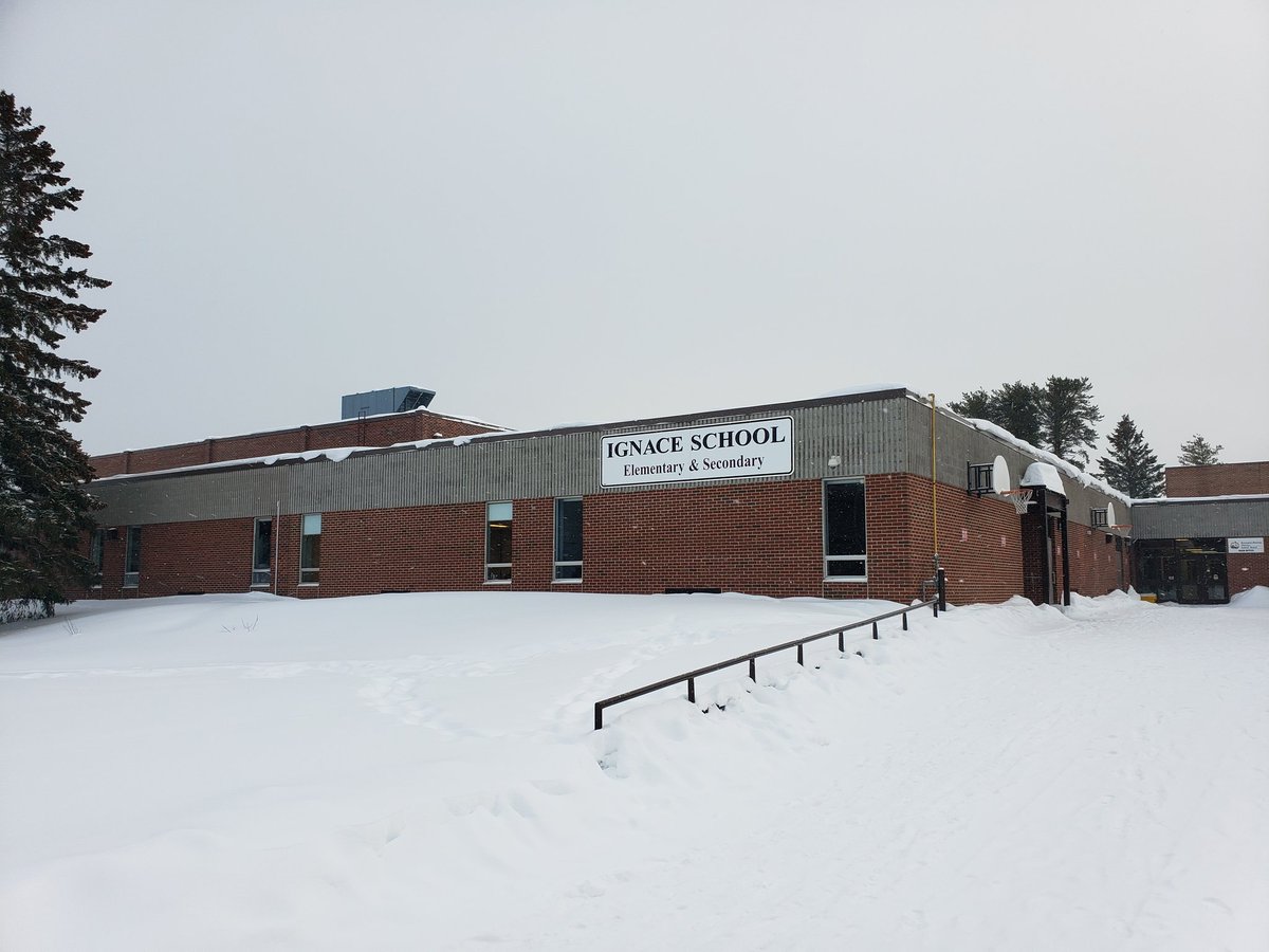 Spent past 3 days in Ignace working with staff and community to identify the physical + social infrastructure, facilities + services needed to accommodate population growth resulting from regional industrial activities. Also learnes Ignace Tavern has the best wings in NW Ontario.