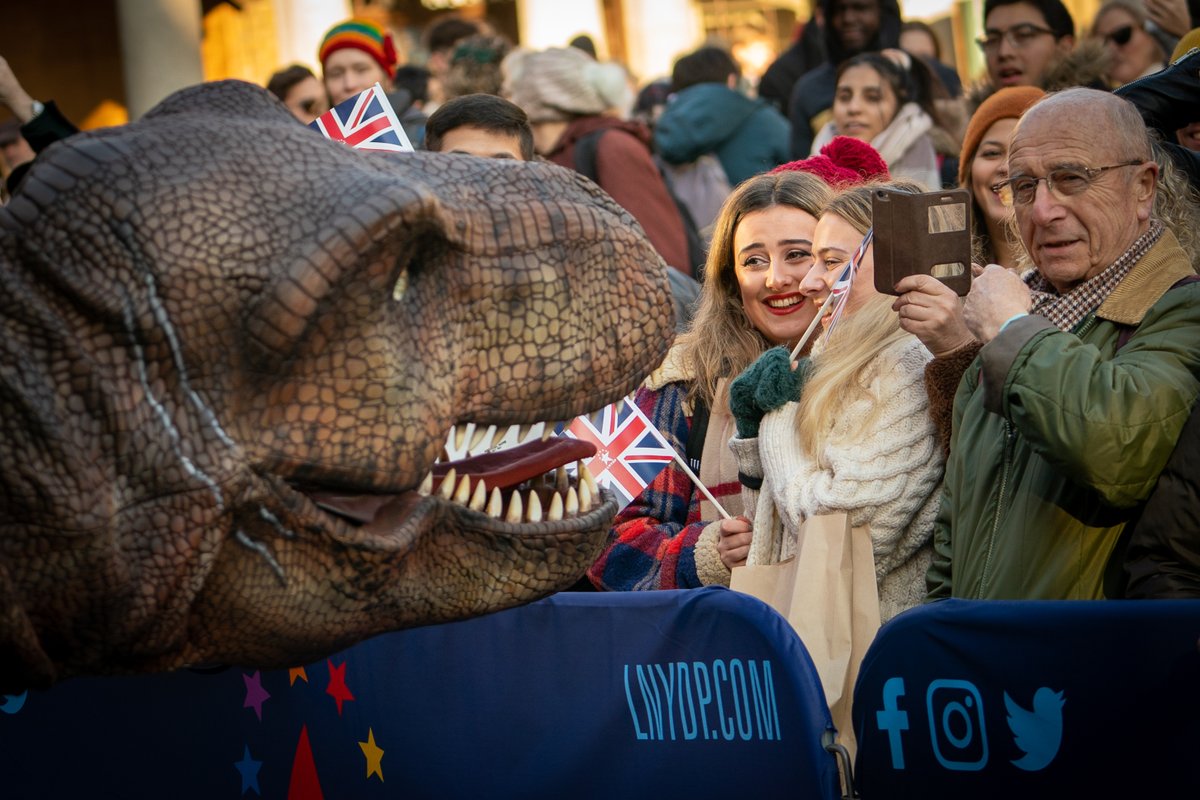 london_parade's tweet photo. Did you see our pre-historic participant at LNYDP 2020? 

#lnydp #london #lovelondon #FridayMotivation #friyay @CreatureEvents https://t.co/jbeMs1YphC