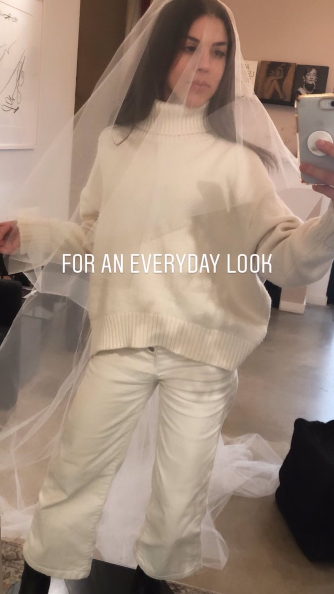 PHOTOS | Kate tries on different wedding dresses and veils (via katemansi Instagram story)