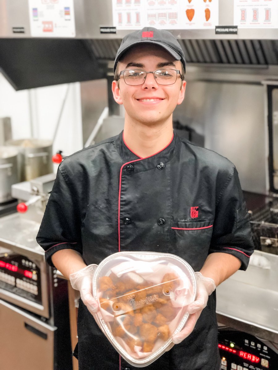 Our incredible kitchen team member, Dru, wants to remind you that you have until February 15th to ‘Share the Love’! ❤️❤️❤️⁣
⁣
All orders for our 30-Count Nuggets and 10-Count Chicken Minis will receive 15% of their sale donated to the Grand Strand Miracle League!