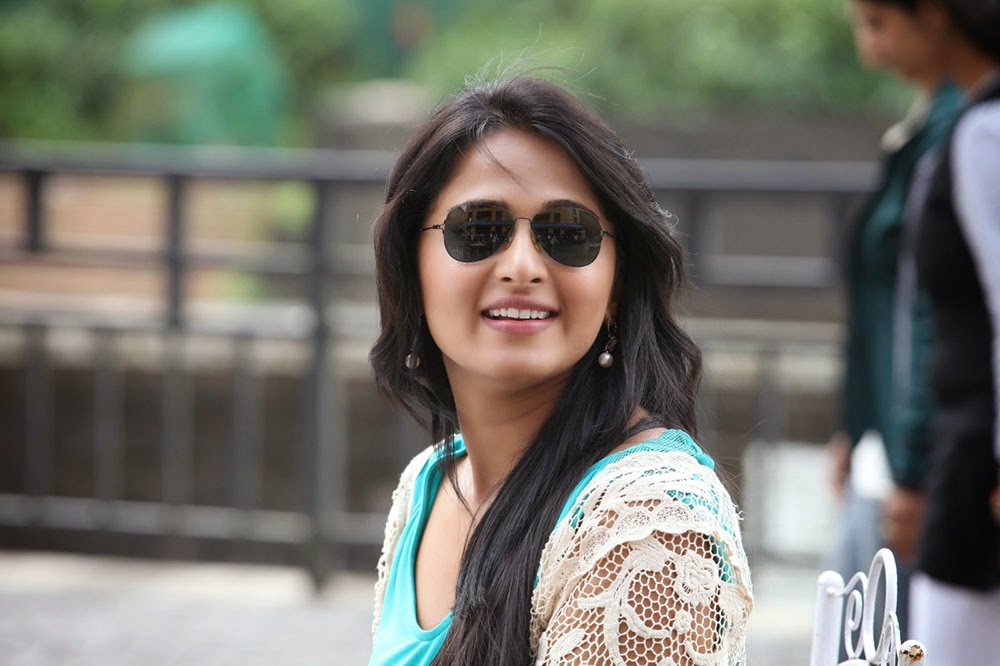 Balu36933971's tweet photo. Sweety 
#7YearsOfMassyMirchi https://t.co/bE40CAhInE