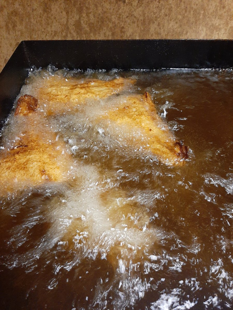 Lekker visje bakken.
#bijnaelkevrijdag #lekkah