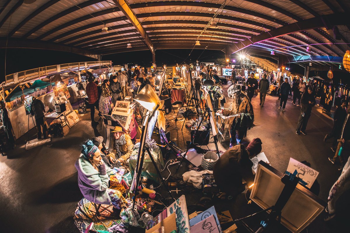 Take us back to Saturday at Gem &amp; Jam 2020! Day 2 was filled with sunshine, amazing music &amp; all the right vibes! 🌀🌵☀️💎