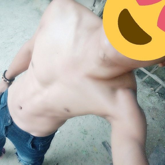 sharr_lin's tweet photo. #NewProfilePic https://t.co/NVBolaRliX