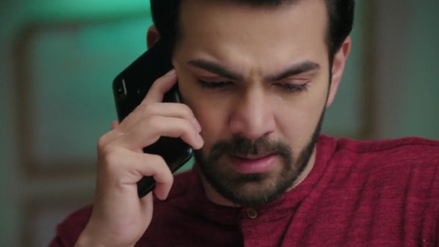 Another appreciation post for  @karanvgrover22 's delicate fingers