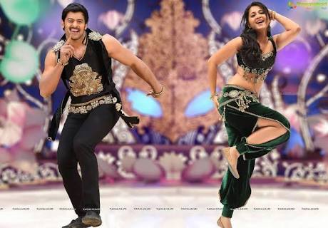 Ritzprabhas's tweet photo. Darlingeyy....💝💝💝
#pranushka
#7YearsofMassyMirchi https://t.co/U23q9m0bDL