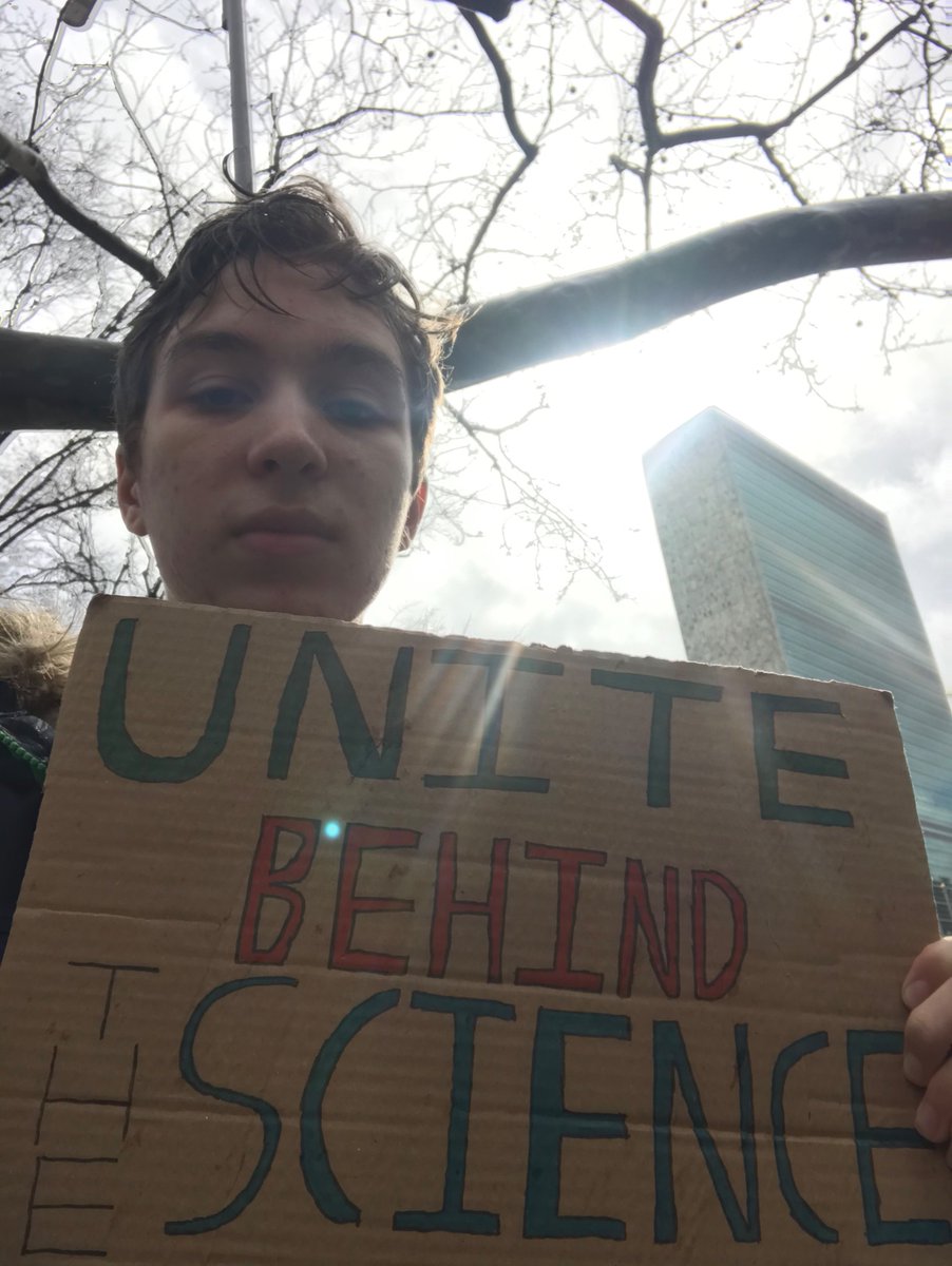 JacobHB2005's tweet photo. Climate strike at the UN week 16. Friendly reminder that denying a problem exists won’t make it go away. That’s not how it works for my homework, and that’s certainly not how it works for our climate. #ClimateEmergency #ClimateStrike https://t.co/cd5xtcPky4