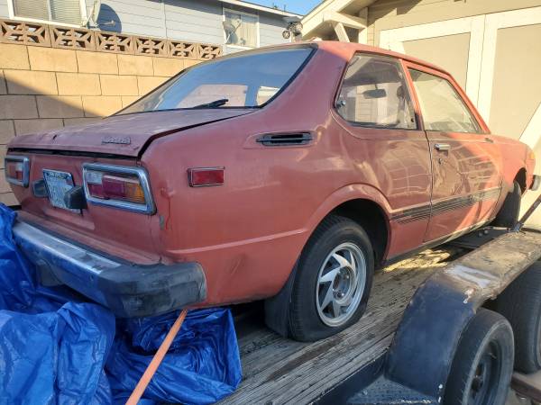 1976 toyota corolla coupe. $2500 - losangeles.craigslist.org/lac/cto/d/sant…