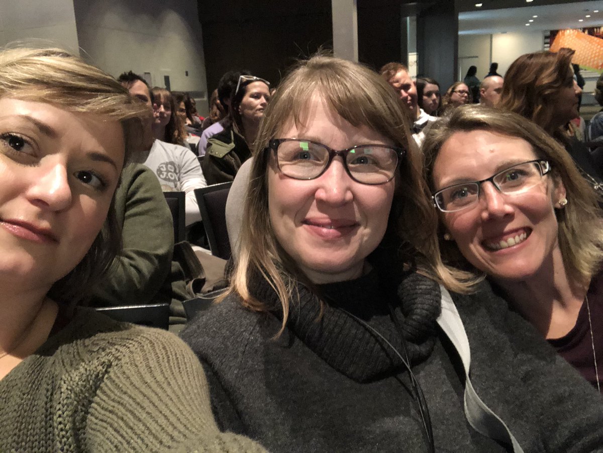 Nicole & Petra tweet media