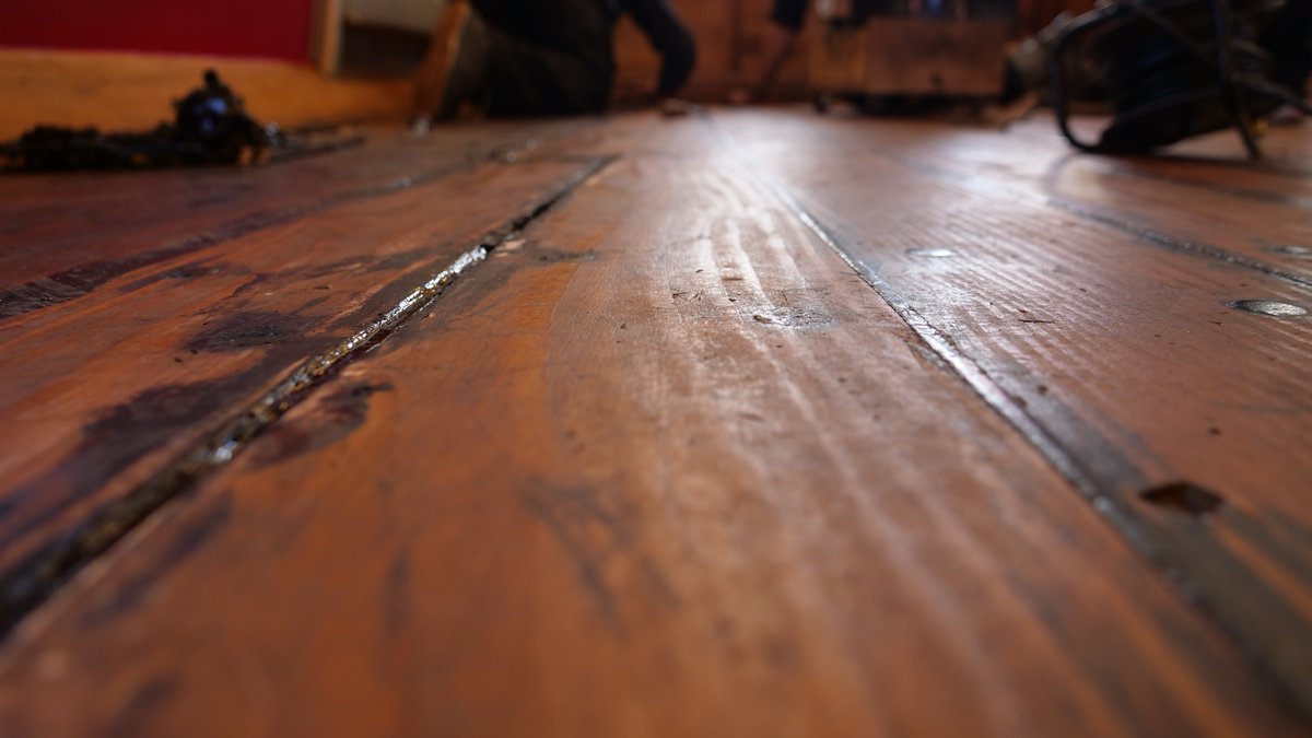 LHERMIONE_SHIP's tweet photo. #VendrediLecture - #Blog de L'Hermione

Les travaux de la grand'chambre avancent à bonne allure. 
Retrouvez les dernières avancés sur le blog officiel de L'Hermione. 

https://t.co/Vfgr6KSCQ7

#Hermione2020 #Rochefort #ArsenaldesMErs #SavoirFaire https://t.co/LTSnSViIiA