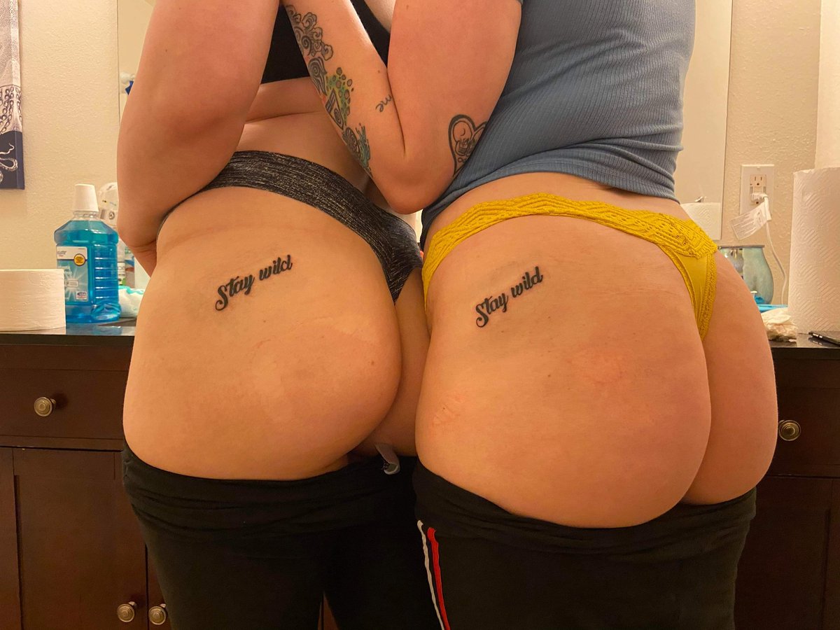 lylacuteasducks's tweet photo. NEWWWW.
Matching booty tats #booty #bootytattoos #yummy #hotaf #buymynudes https://t.co/0xADifM2Yv