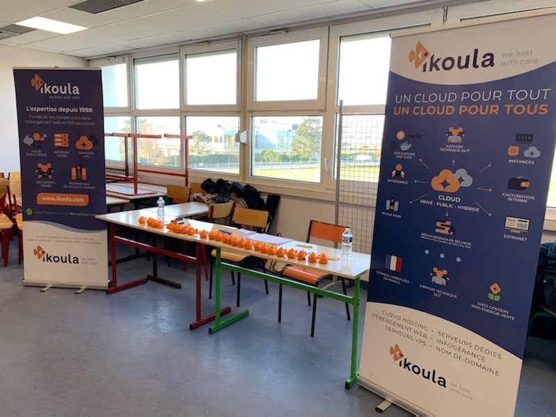 Ikoula's tweet image. Nos équipes (et nos poissons🐟) étaient présentes au #HackSecuReims à @universitereims 🔒 !