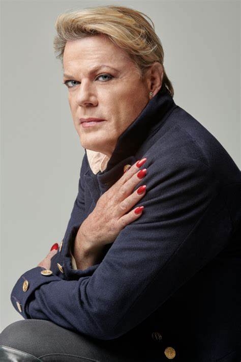 Happy birthday Eddie Izzard. 