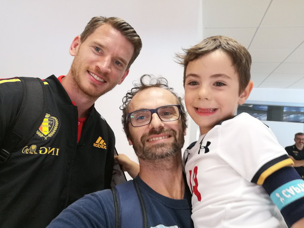 Hi Jan it was painful see you for the sostitution last match. Head up you're super Jan for and my baby (what emotion meet in San marino Airport our idol!!) believe in yourself you are our player of the year and answer with great performance versus Lipsia. C'mom#janvertonghen
