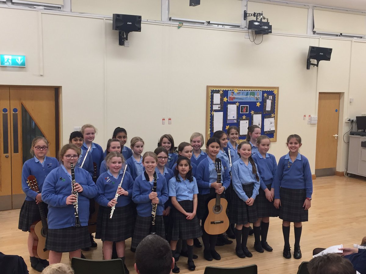 WPS_Music_Dept's tweet photo. What a lovely way to start the weekend listening to these girls perform @WarwickPrep #teatimeconcert https://t.co/fSBlVScemD