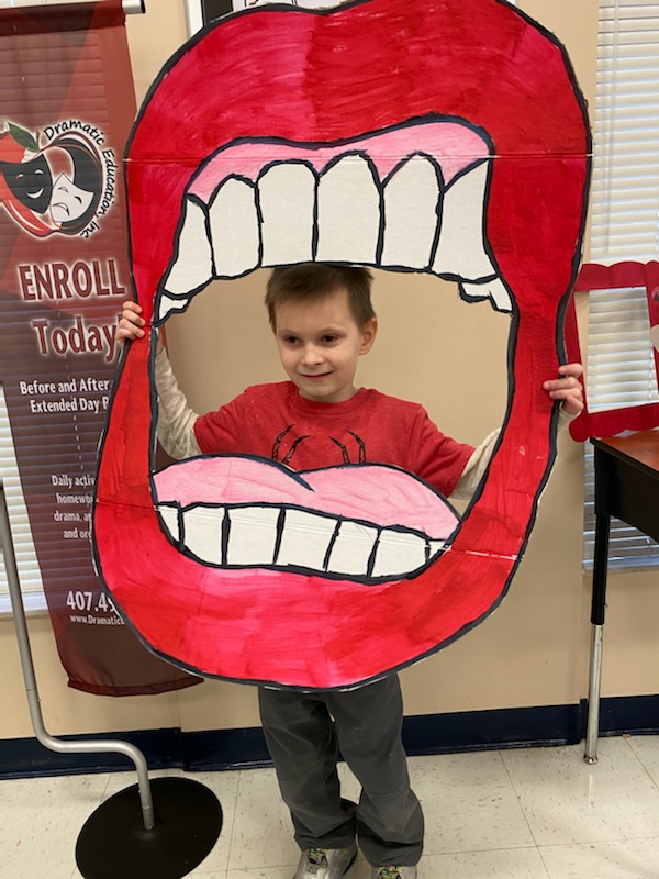 artsintheschool's tweet photo. February is National Dental Month! Our schools celebrated by doing Dental Parent Engagement Activity. #ocps #artsintheschool #ocpsmeanssuccess #afterschooliscool #ocps #ocpspfe #dentalhealth #dentalmonth https://t.co/MGvuOsTWjL
