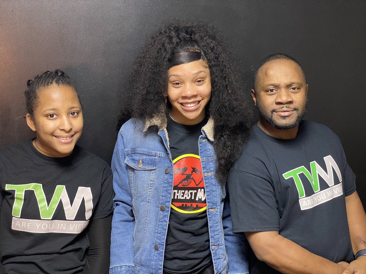 TeenView Magazine tweet media