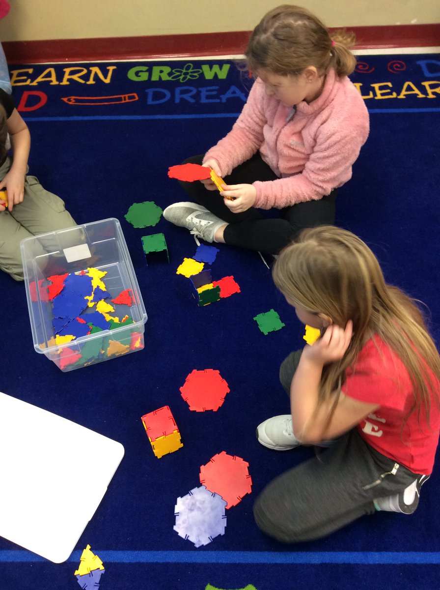 MrsCAntonio's tweet photo. Students enjoyed exploring with the Polydrons and creating different solids. @WpgBeachSchool https://t.co/scAkLM8iZS