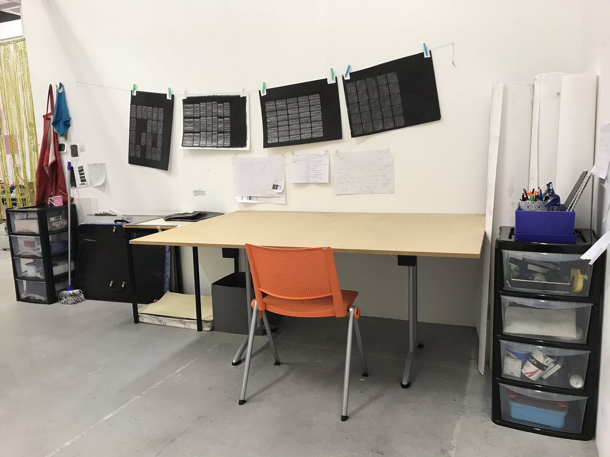 What a difference a studio can make to your practice. Sharing ideas, having access to facilities and staff is priceless. 
.
.
#artistsstudio #abf #abfstepchangelboro #clean #tgif #artist #artfacilities @lborouniversity #office #selfemployed #artistsontwitter