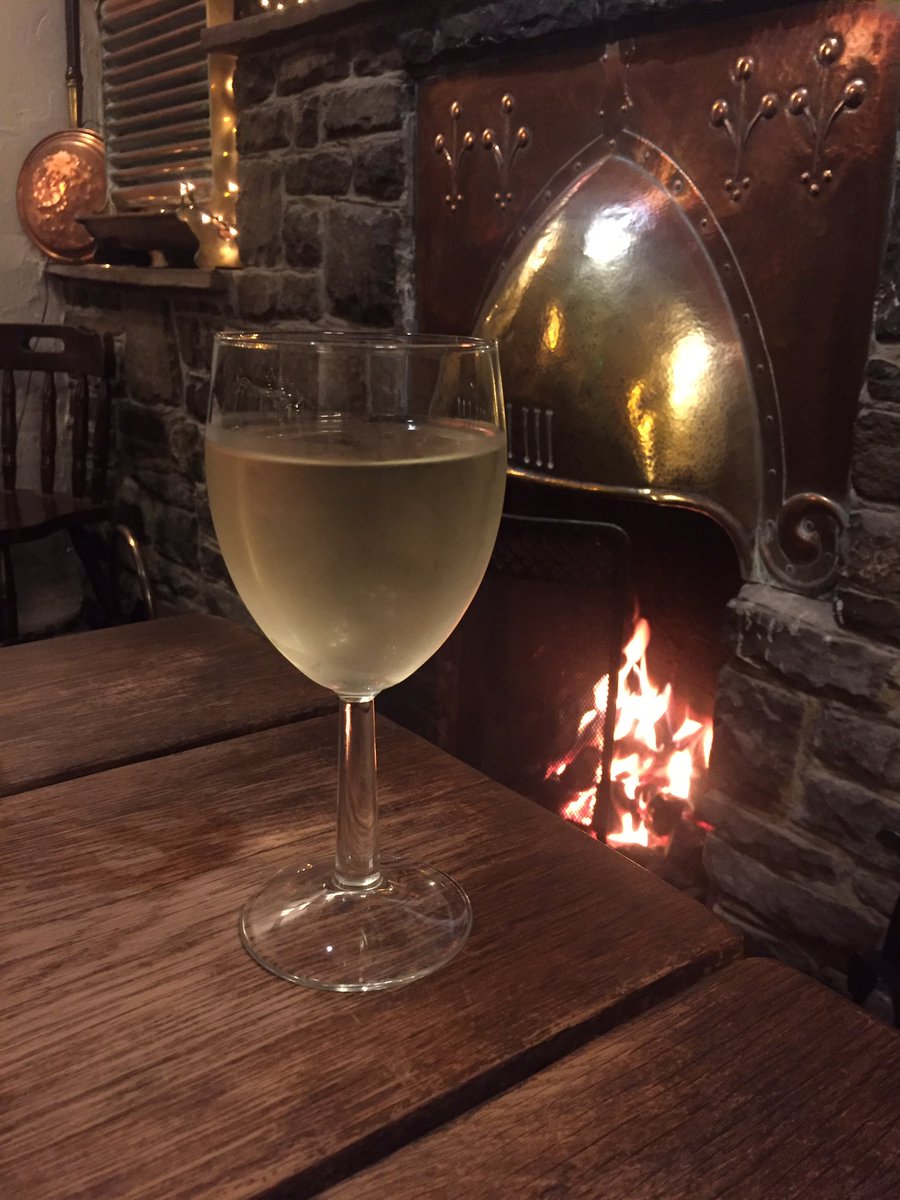 My kind ofFriday night... perusing the menu in the wonderfully cosy bar of the <a href="/RoyalOakHurdlow/">Royal Oak</a>