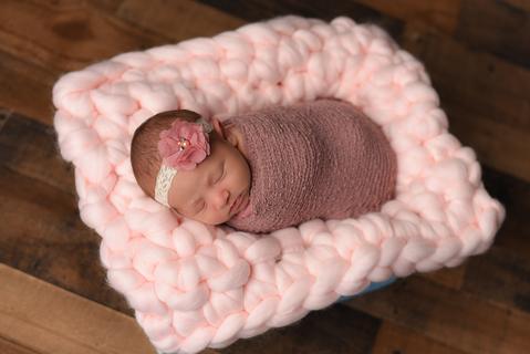 TwoSeasideBabes's tweet photo. My super popular round and rectangular bump blankets are now available in 3 new colors!

https://t.co/JXV8gtTgNh

FREE shipping on all US orders

#etsy #newbornphotography #newborn #newbornbaby #newbaby #babyphotography #baby #babygirl #babygirls #blanket #blankets https://t.co/6gIQvRWf5n
