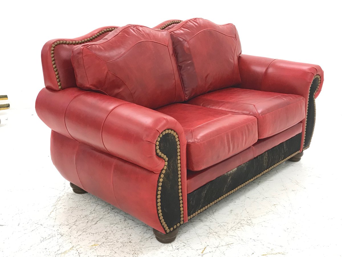 Create your own one of a kind custom Valentines Day LOVEseat