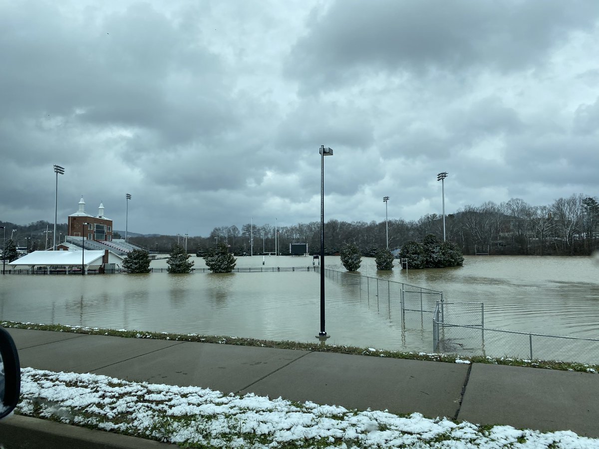 DReeves96's tweet photo. The football stadium at @UCumberlands. @KySportsRadio @DrewFranklinKSR @ryanlemond https://t.co/rwIdZRSDOU